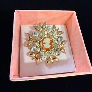 Cameo Brooch Victorian Revival Rhinestone Gold Tone Frame Lady Profile